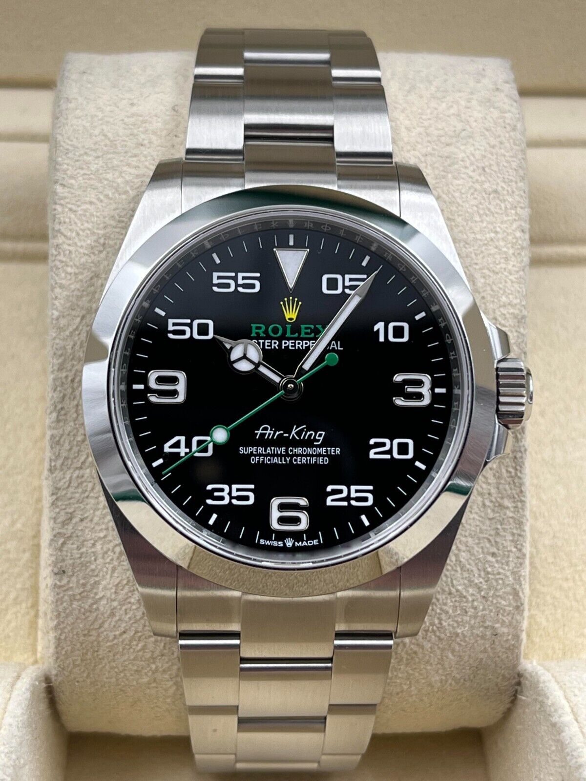 Rolex Airking 40mm Black Dial Stainless Steel 126900 Box & Papers 2025