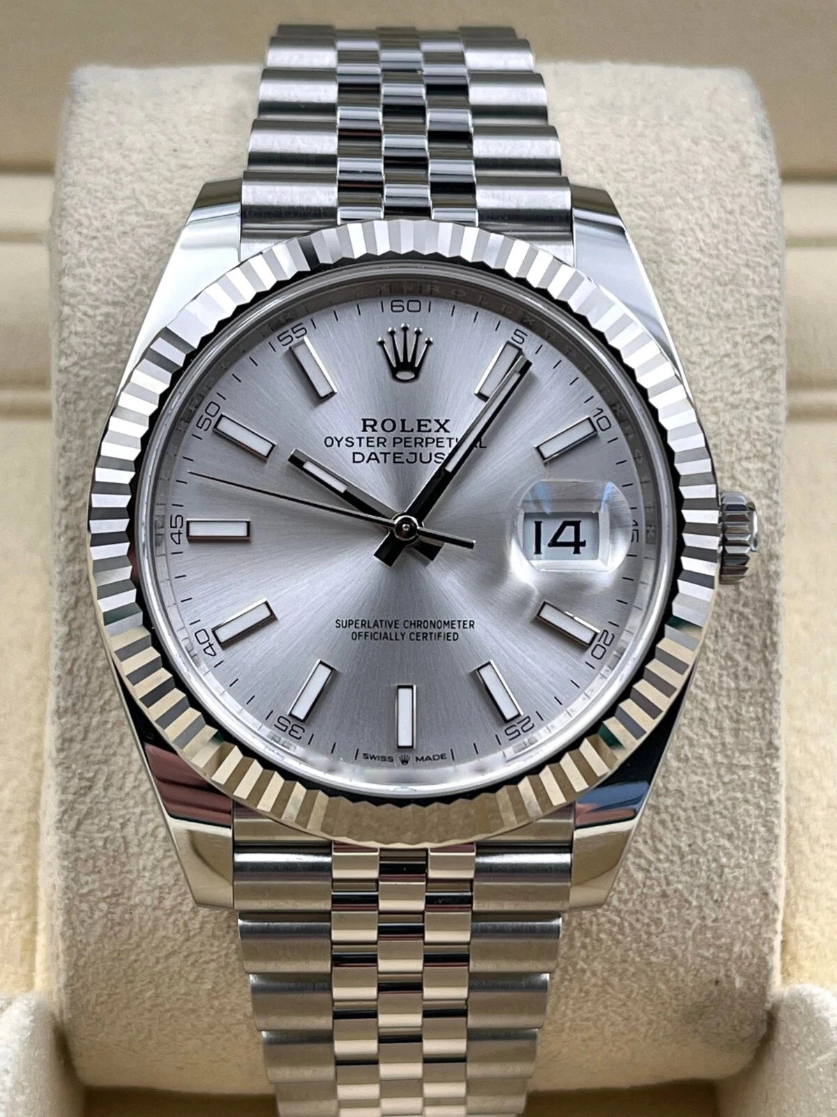 Rolex Datejust 41mm Fluted Silver Index Dial Jubilee Bracelet 126334 Box & Papers 2025