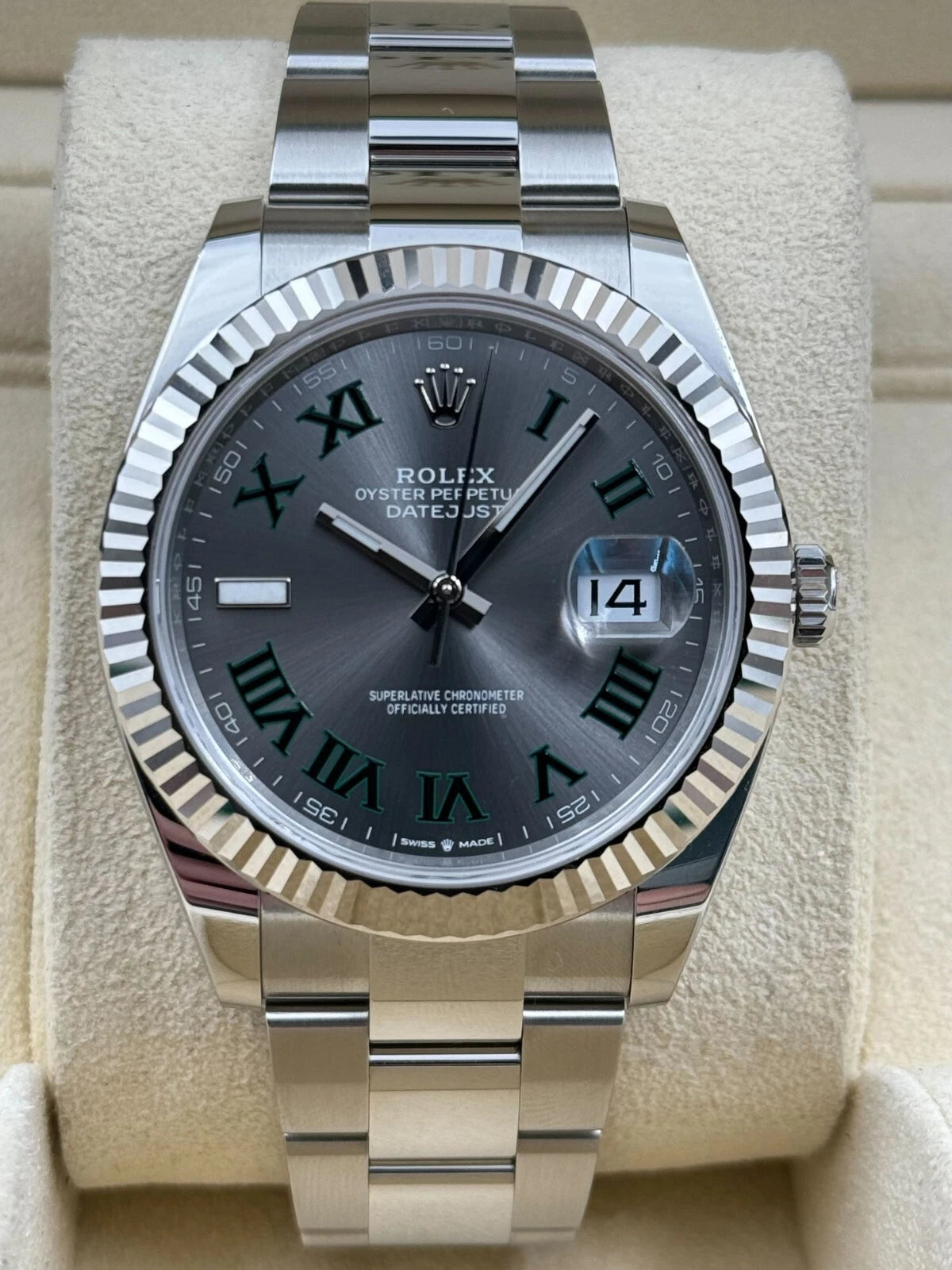 Rolex Datejust 41mm Fluted Wimbledon Dial Oyster Bracelet 126334 Box & Papers 2025